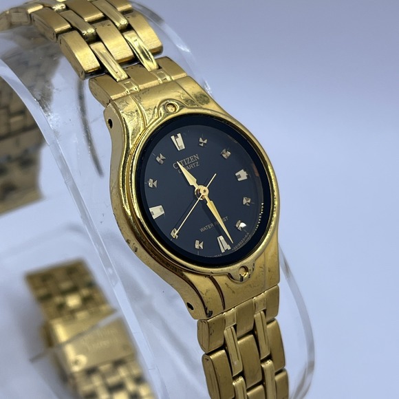 Citizen Women's Quartz Watch Gold 23mm Case 8" Adjustable Band- New Battery - Picture 1 of 9